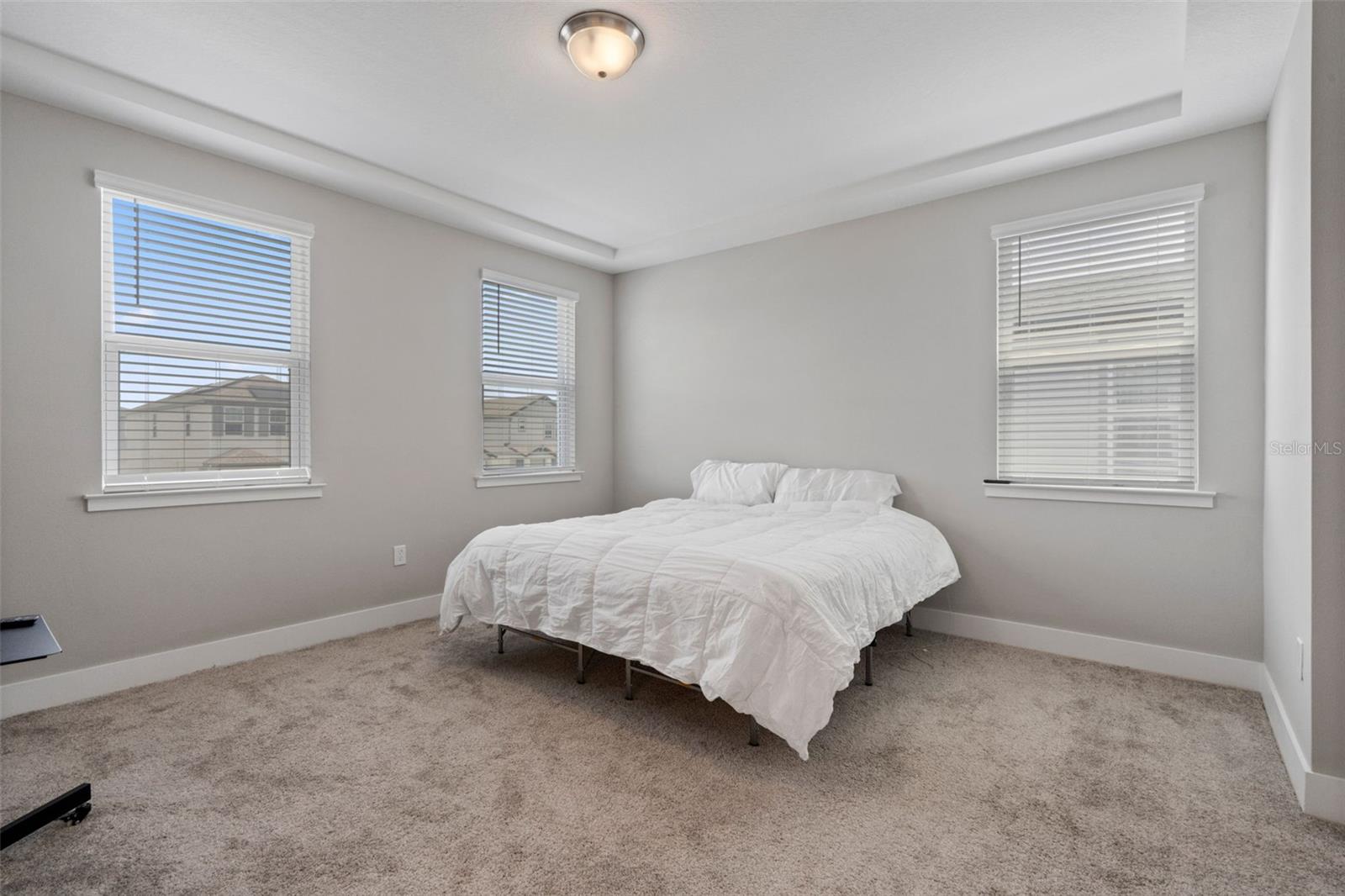 HIGHLAND RDG - Residential Lease