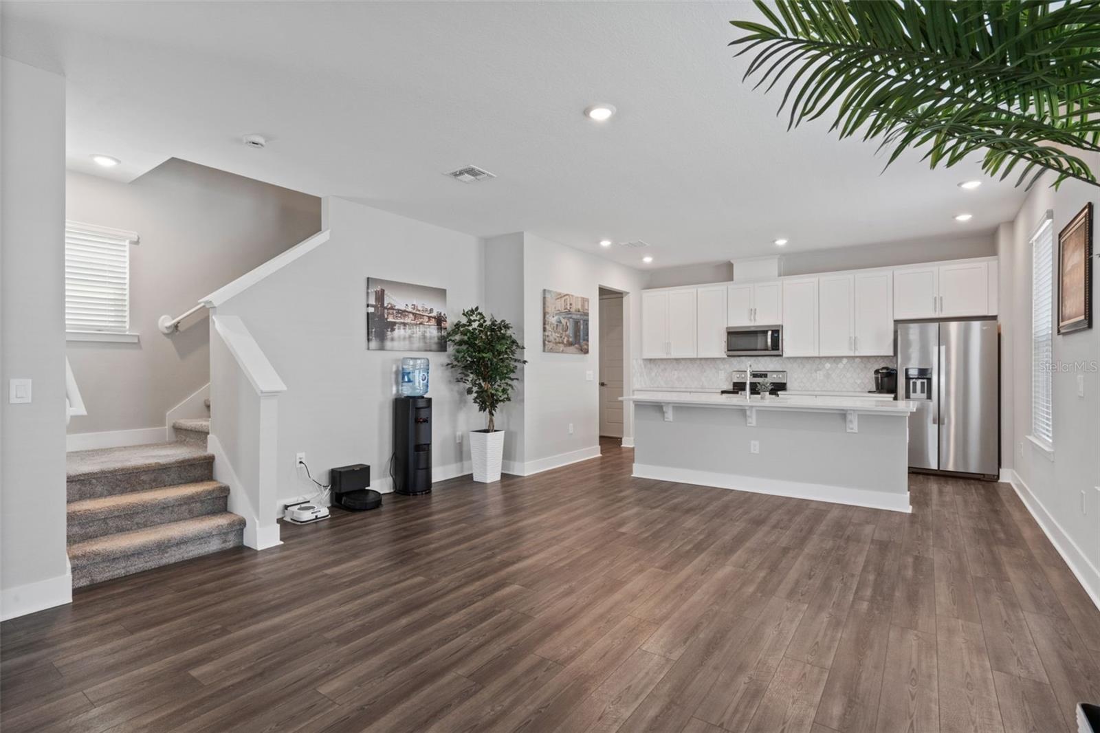 HIGHLAND RDG - Residential Lease