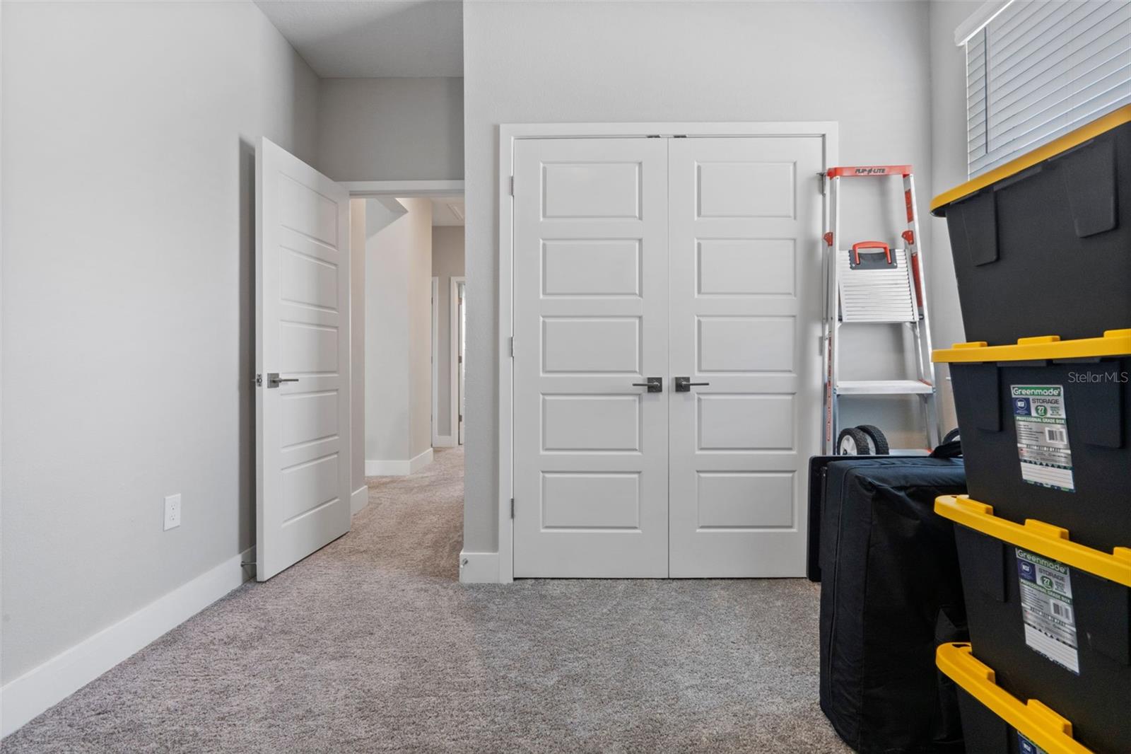 HIGHLAND RDG - Residential Lease