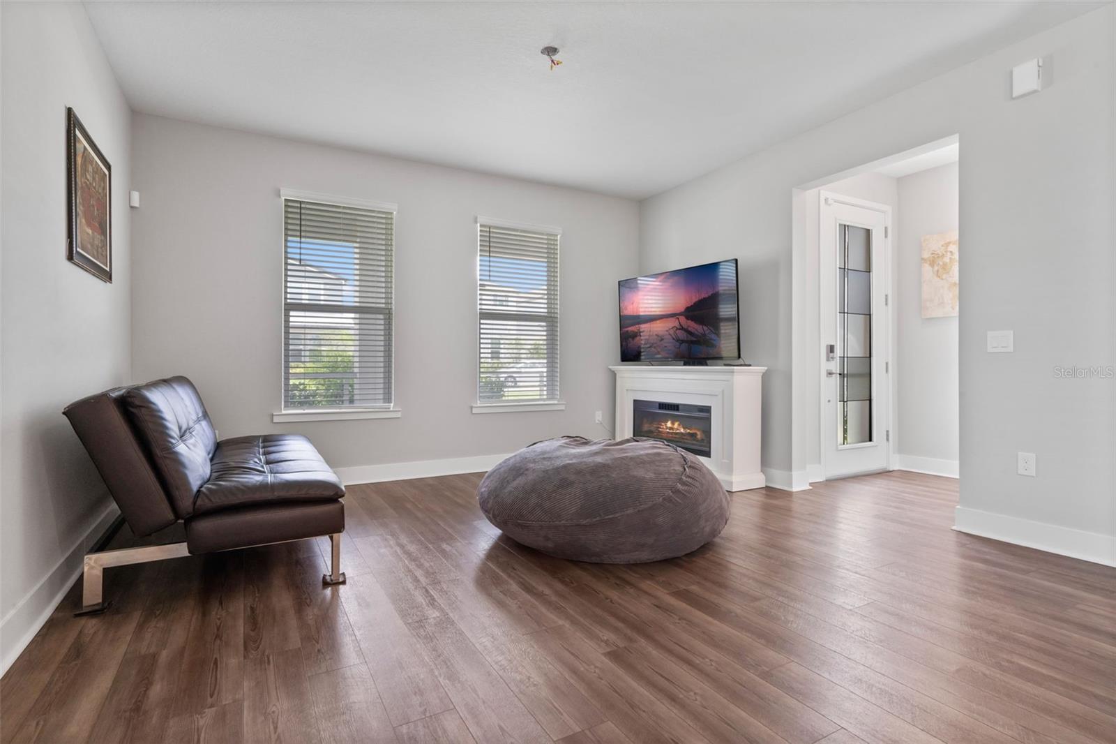 HIGHLAND RDG - Residential Lease