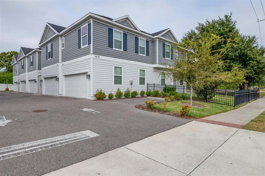 Photo of 6615 S Manhattan Avenue #2, Tampa, FL 33616 (MLS # TB8538132)