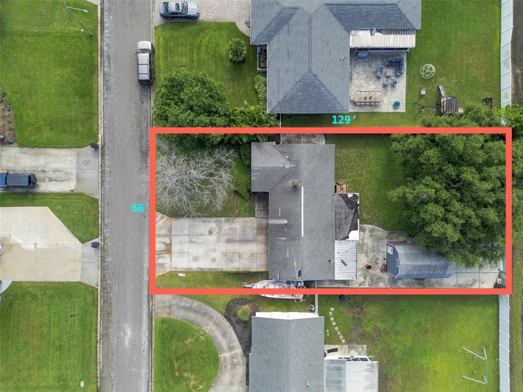 Photo of 734 44th Avenue NE, St Petersburg, FL 33703 (MLS # TB8543363)