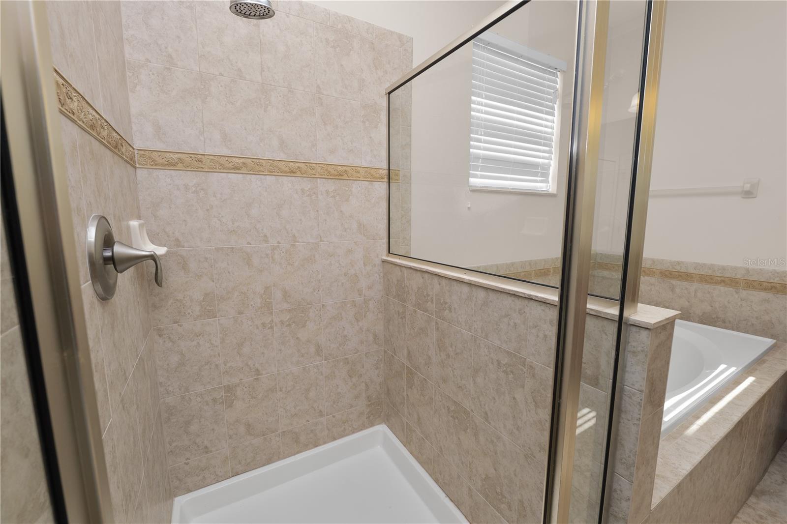 HAMPTON HILLS SOUTH PH 02 - Residential