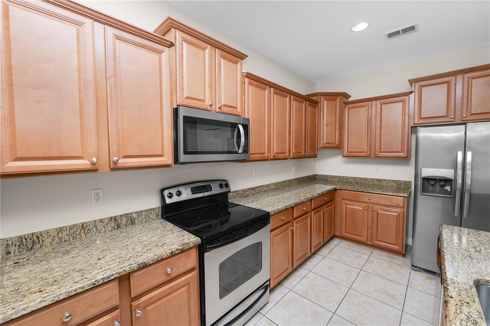 HAMPTON HILLS SOUTH PH 02 - Residential