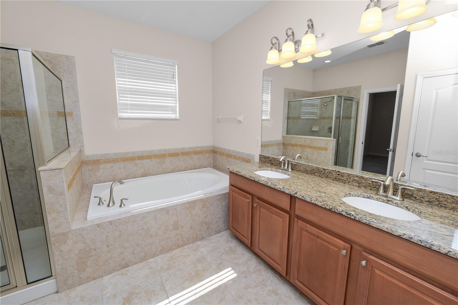 HAMPTON HILLS SOUTH PH 02 - Residential