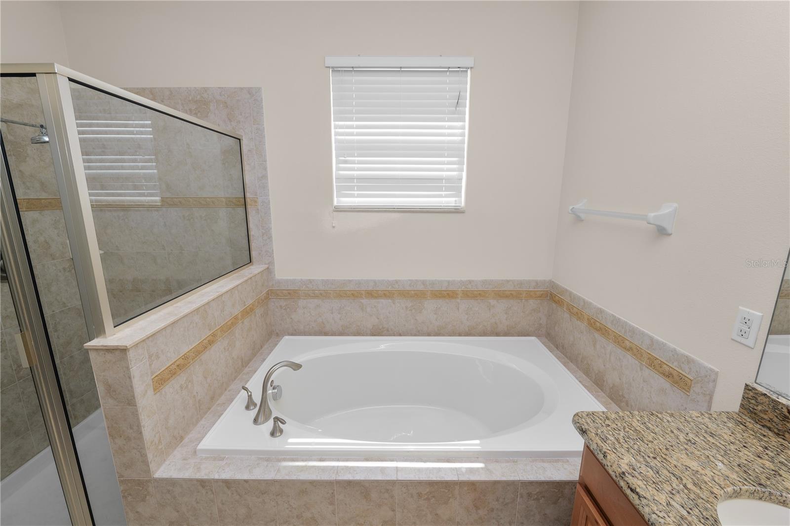 HAMPTON HILLS SOUTH PH 02 - Residential