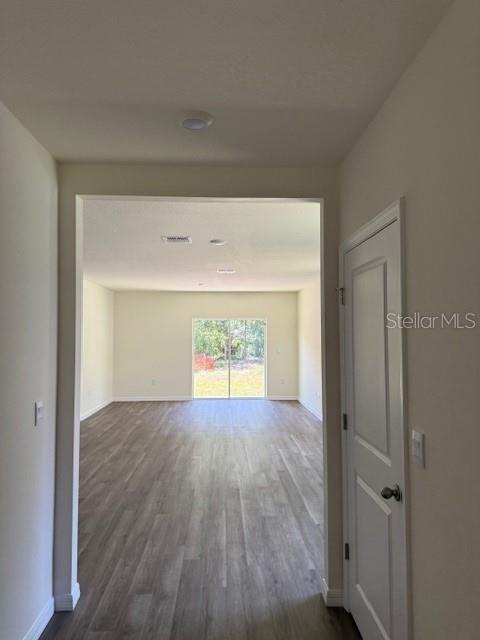 978 COMMONS WAY