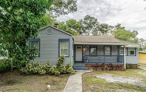 A home in TAMPA