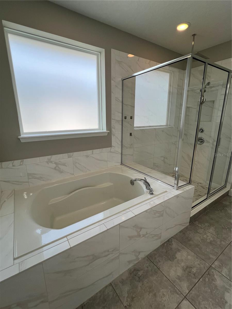 HIGHLANDS/SUMMERLAKE GRVS PH 2 - Residential