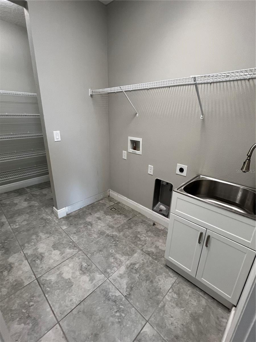 HIGHLANDS/SUMMERLAKE GRVS PH 2 - Residential