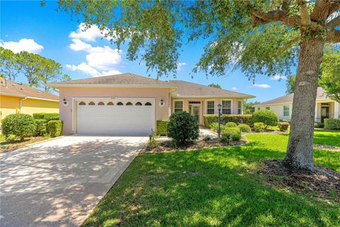 Photo of 9317 SW 94th Loop, Ocala, FL 34481 (MLS # OM725309)