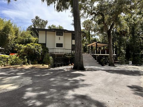 A home in BRANDON