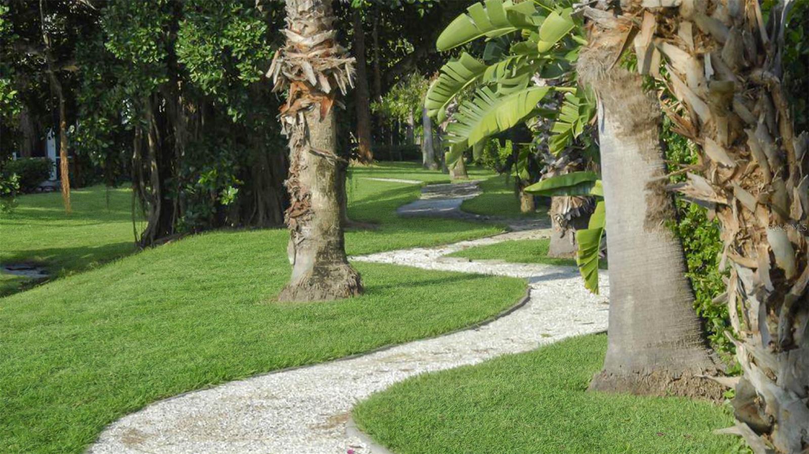 GULF & BAY CLUB BAYSIDE - Residential Lease