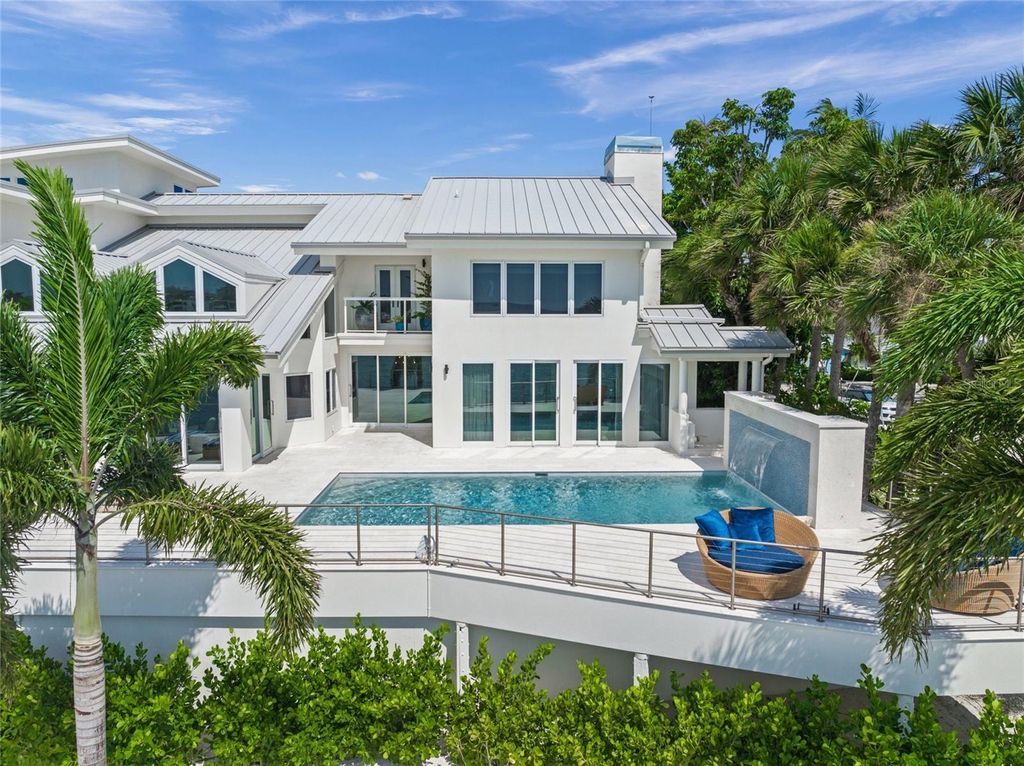 Photo of 1209 Westway Drive, Sarasota, FL 34236 (MLS # TB8420202)