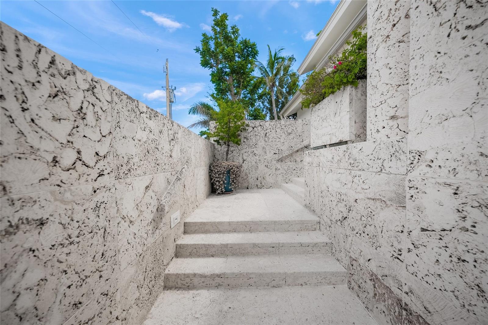 LIDO C - Residential