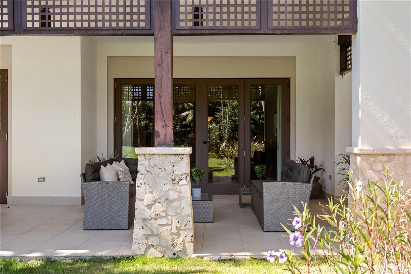LAS VERANDAS HOME OWNER ASSOCIATION - Residential