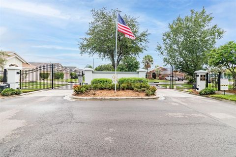 A home in WESLEY CHAPEL