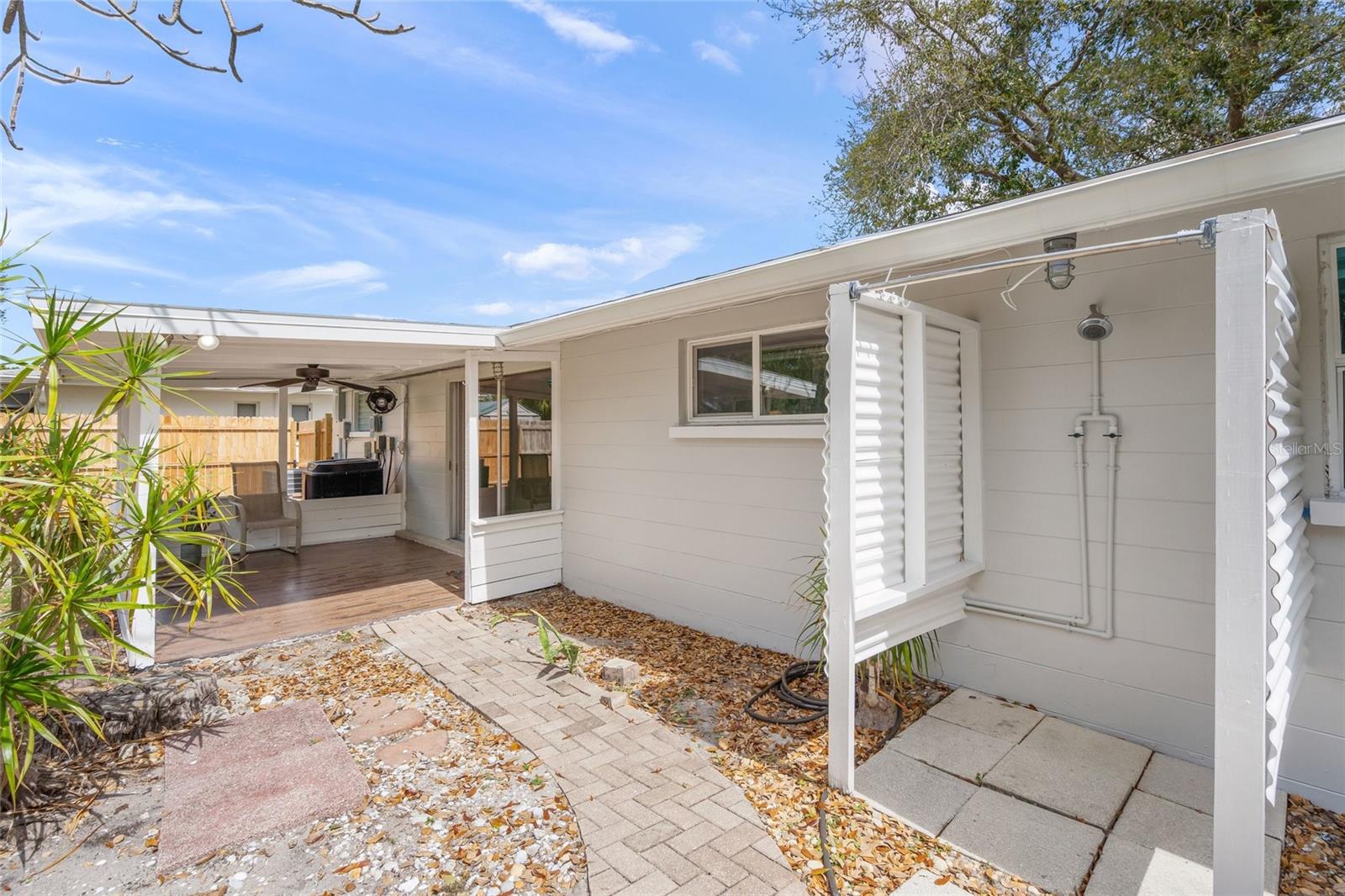 GULF GATE - Residential