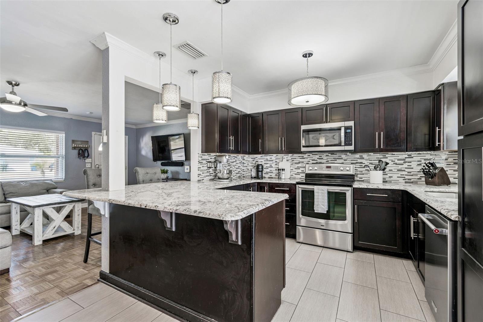 PINE RIDGE MANOR - Residential