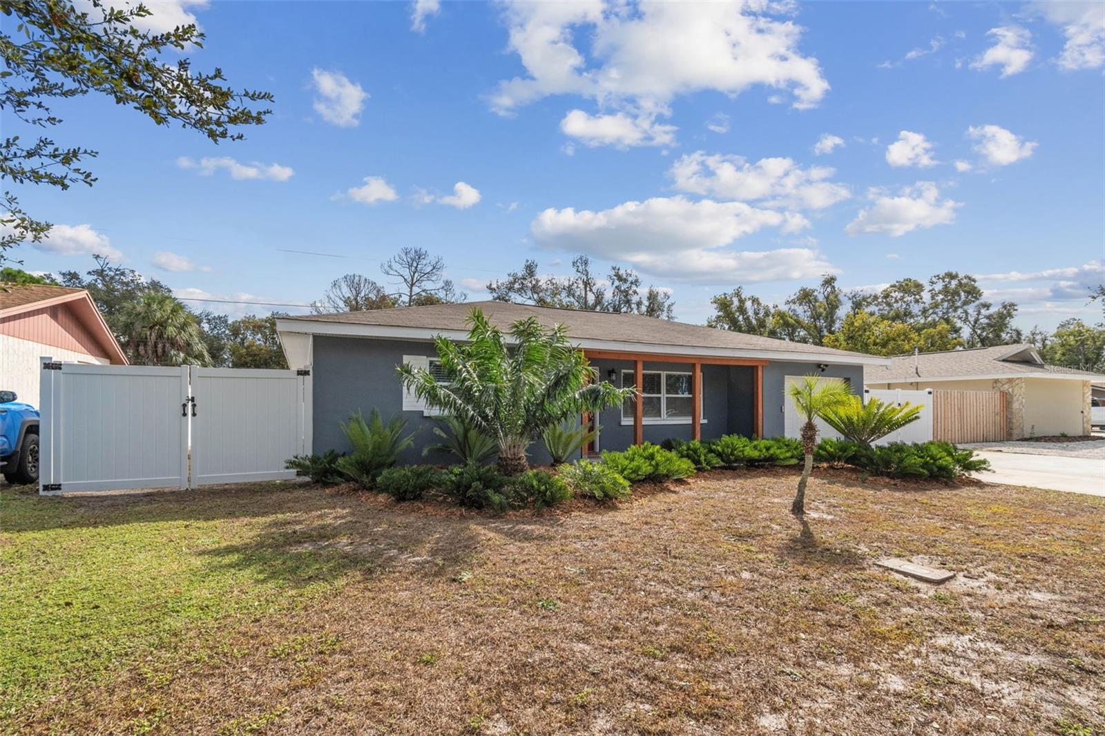 PINE RIDGE MANOR - Residential