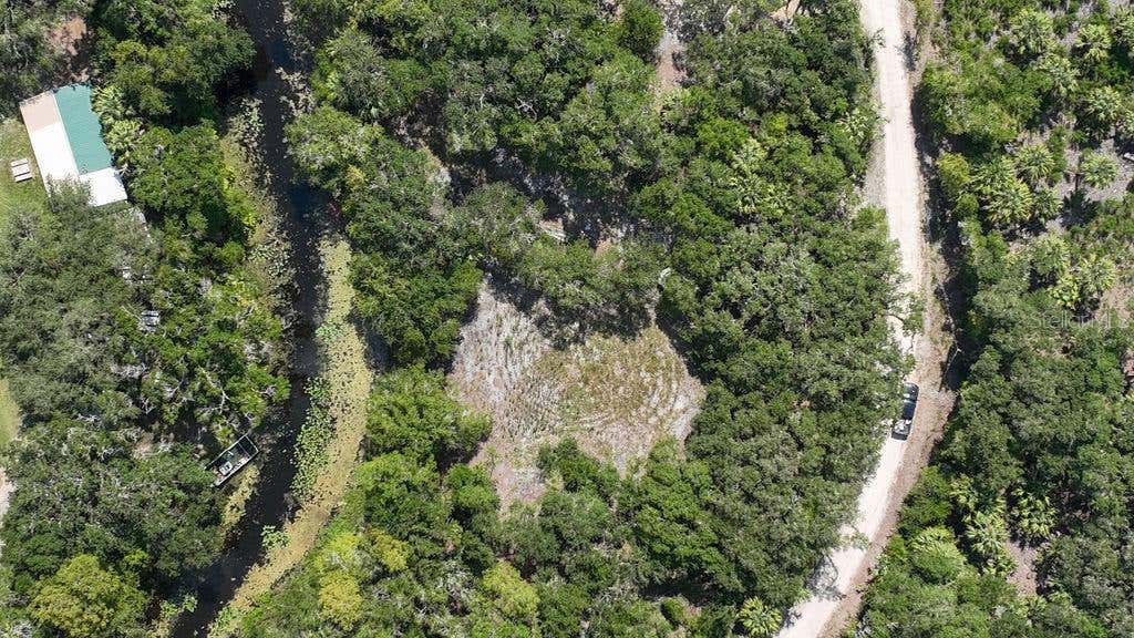 Photo of 7096 E Channel Drive, Hernando, FL 34442 (MLS # OM731032)