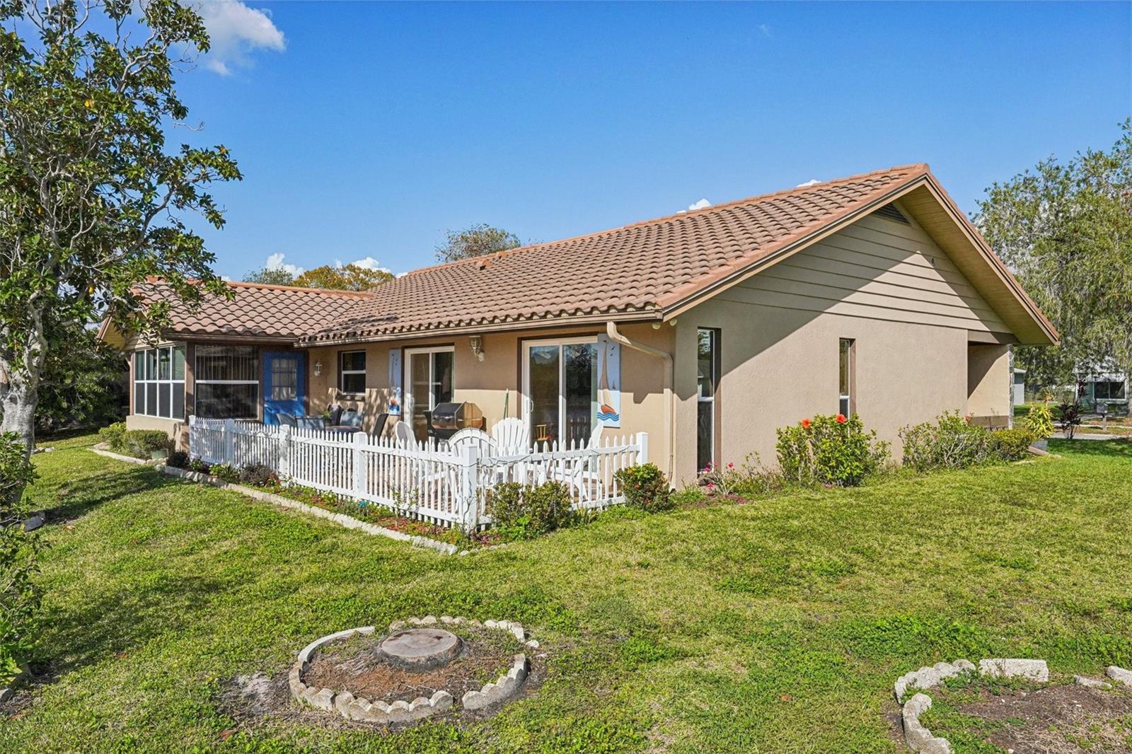 LAKES UNIT 2 PH 4 SEC 2 THE - Residential