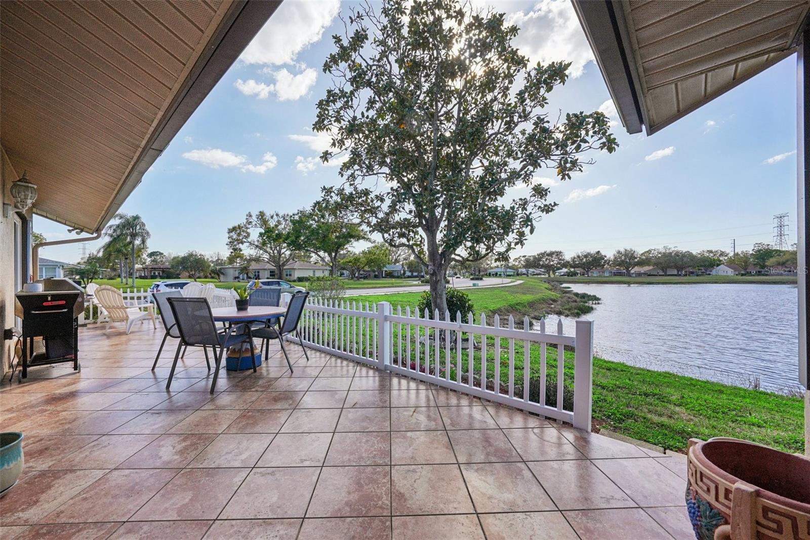 LAKES UNIT 2 PH 4 SEC 2 THE - Residential