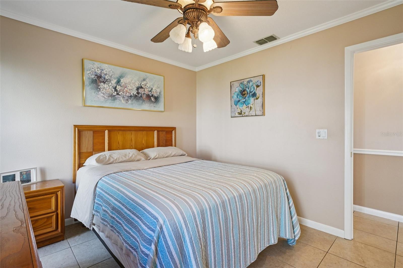 LAKES UNIT 2 PH 4 SEC 2 THE - Residential