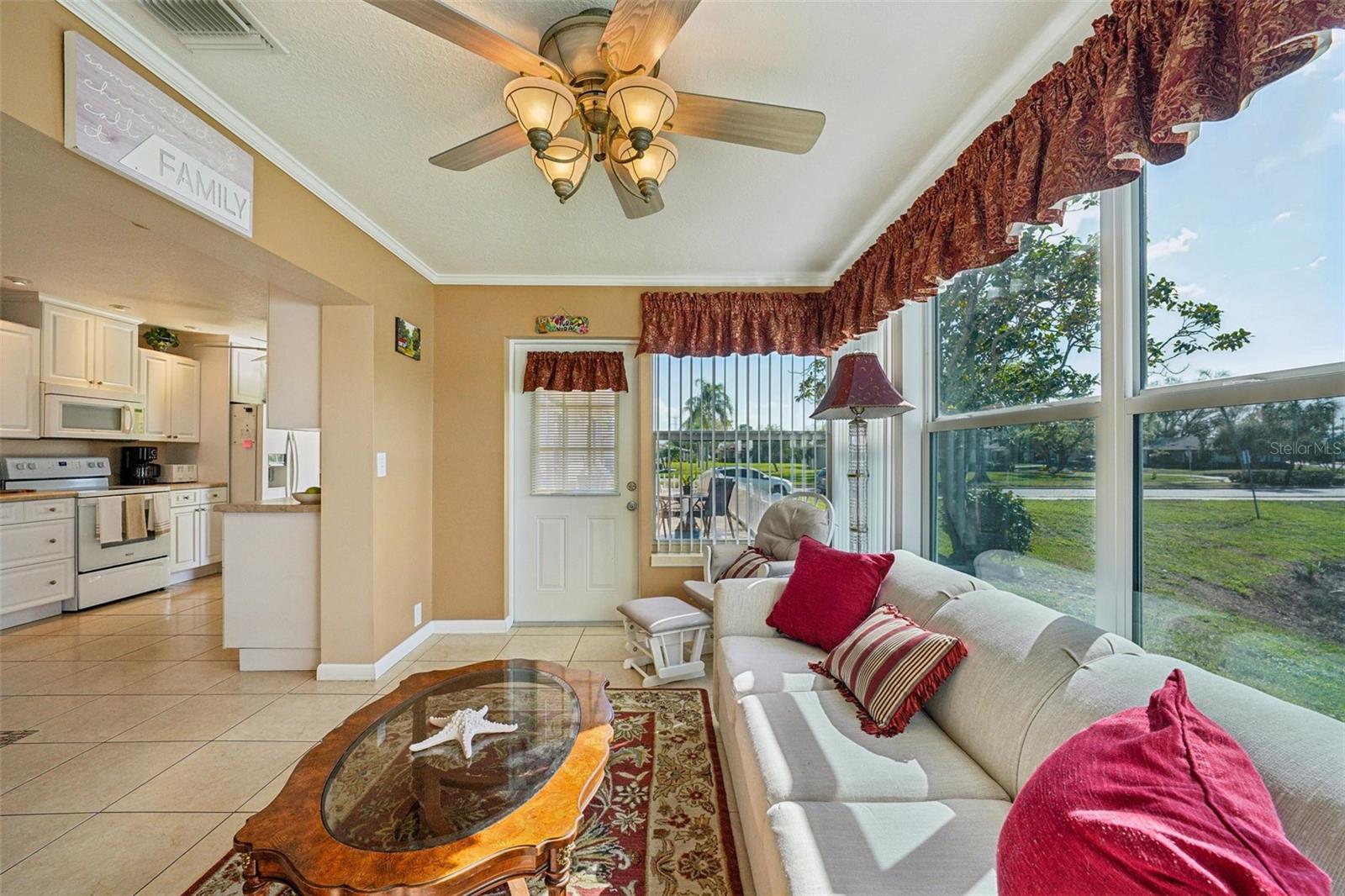 LAKES UNIT 2 PH 4 SEC 2 THE - Residential