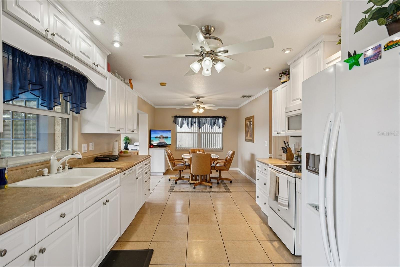 LAKES UNIT 2 PH 4 SEC 2 THE - Residential