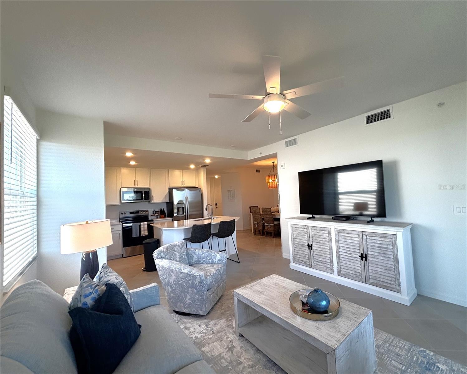 WELLEN GOLF & COUNTRY CLUB - Residential Lease
