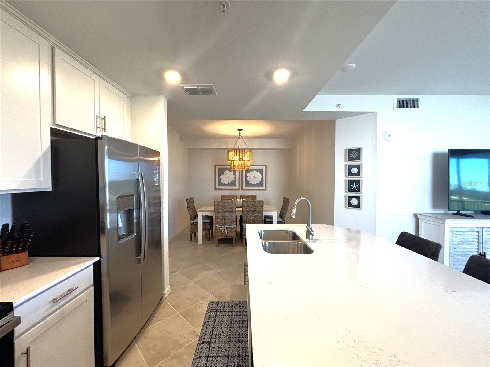 WELLEN GOLF & COUNTRY CLUB - Residential Lease