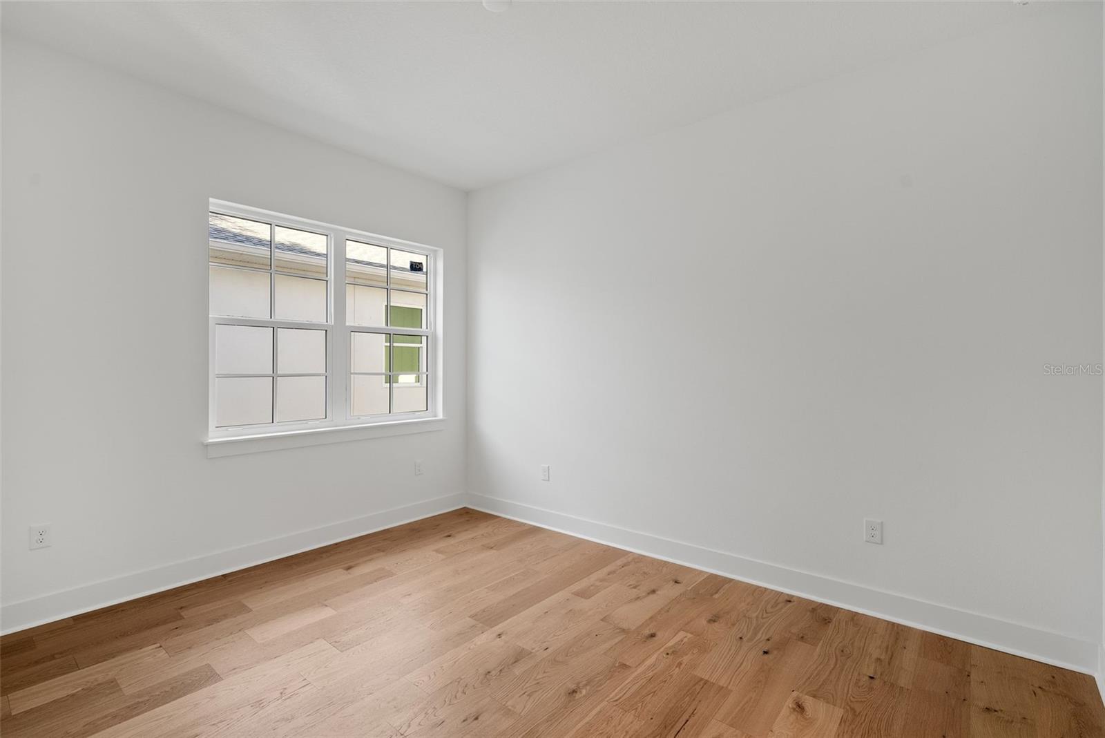 INTERBAY - Residential