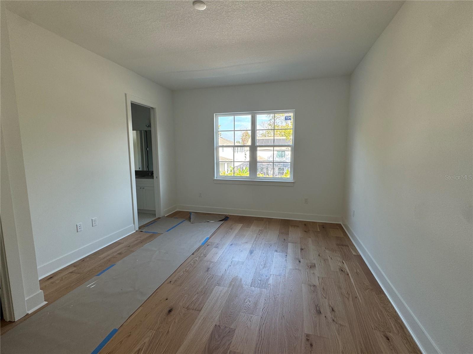 INTERBAY - Residential