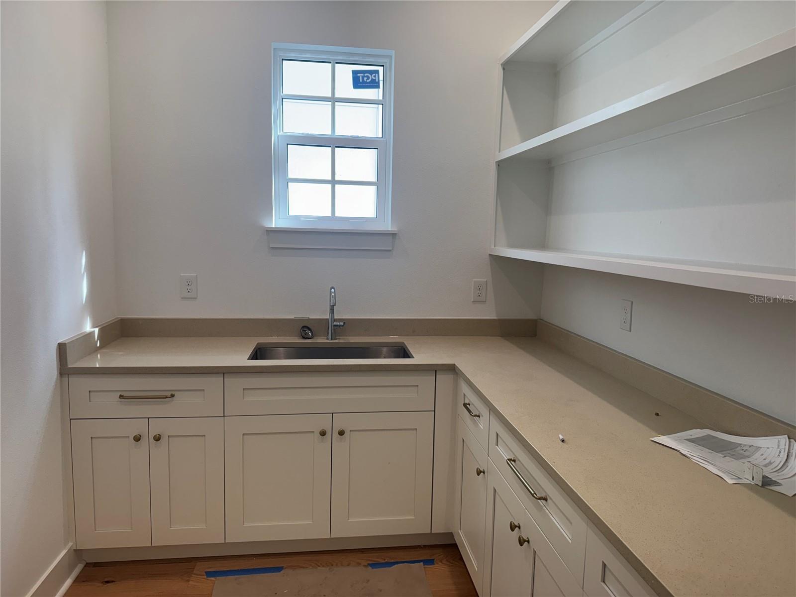 INTERBAY - Residential