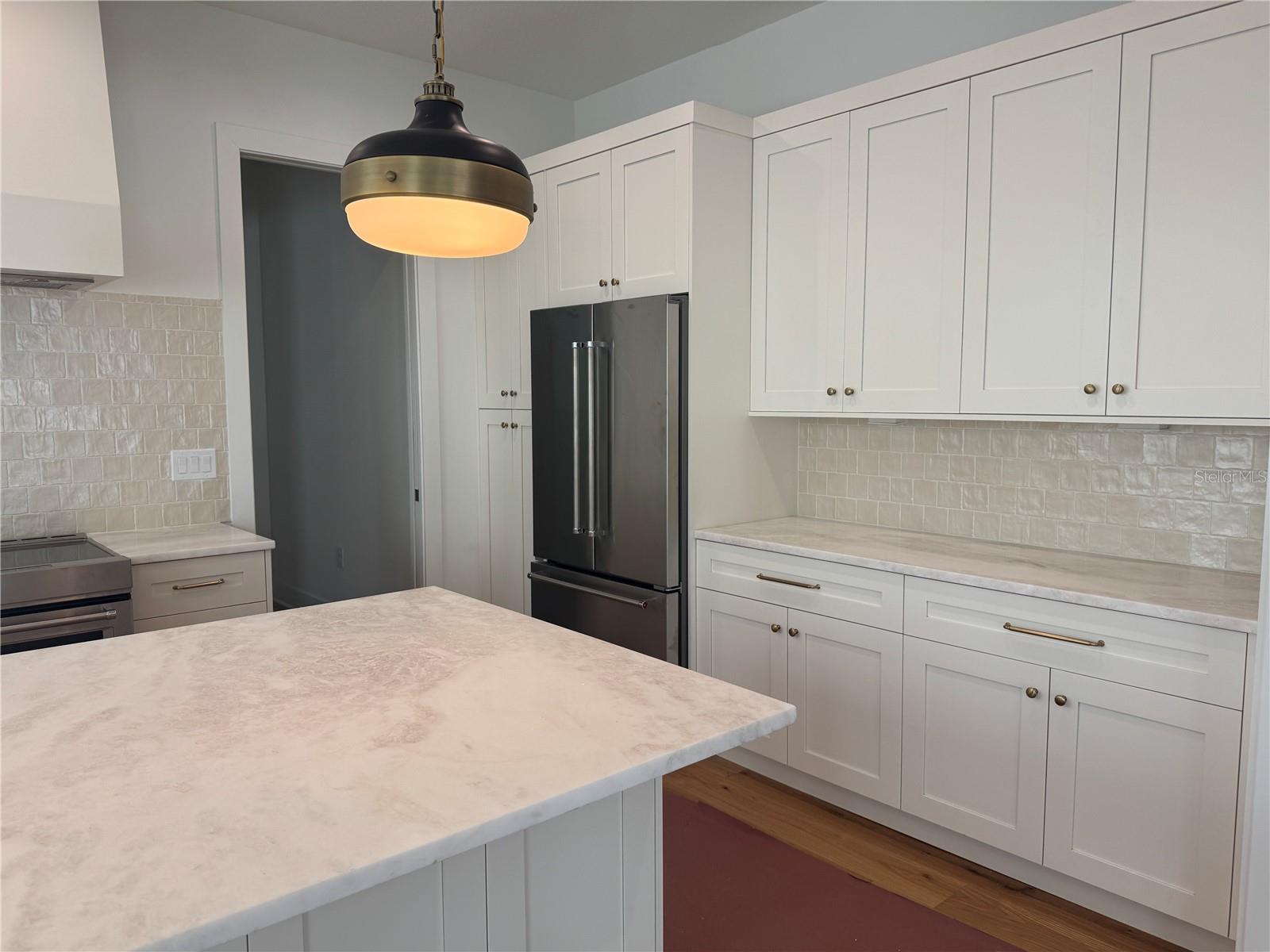 INTERBAY - Residential