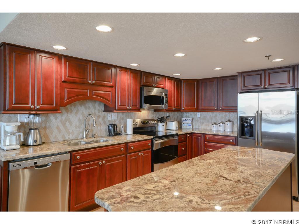 Sunrise Condo - Residential