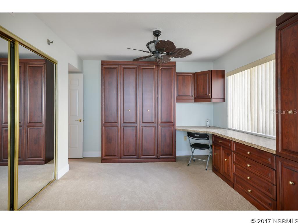 Sunrise Condo - Residential