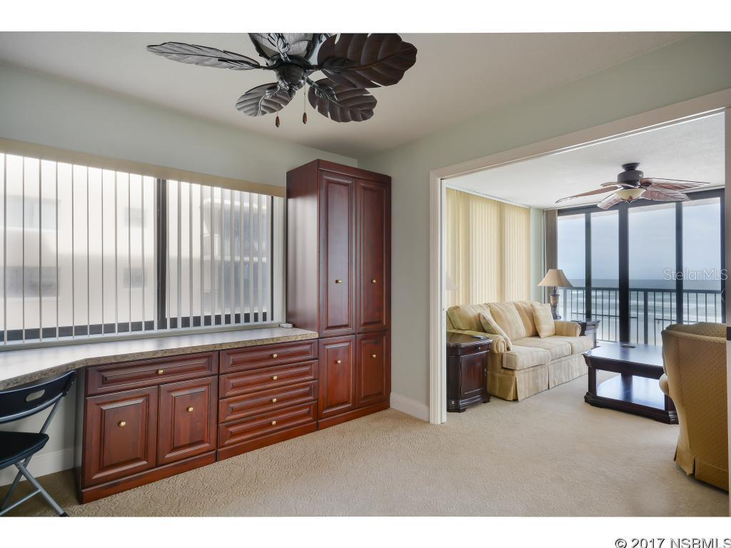 Sunrise Condo - Residential