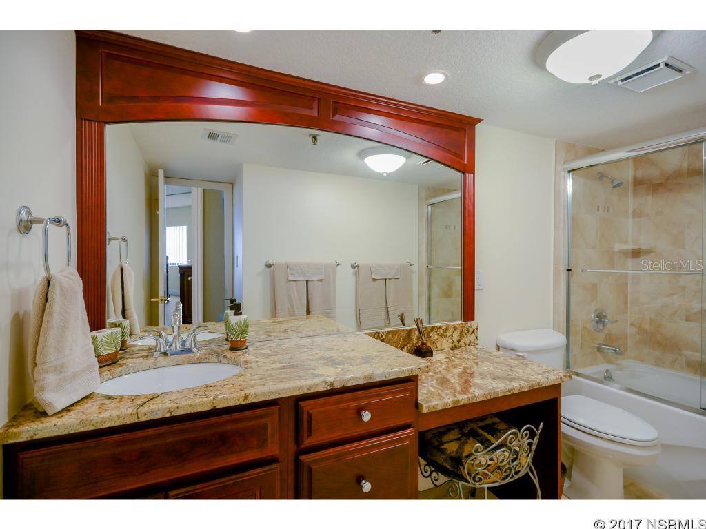 Sunrise Condo - Residential