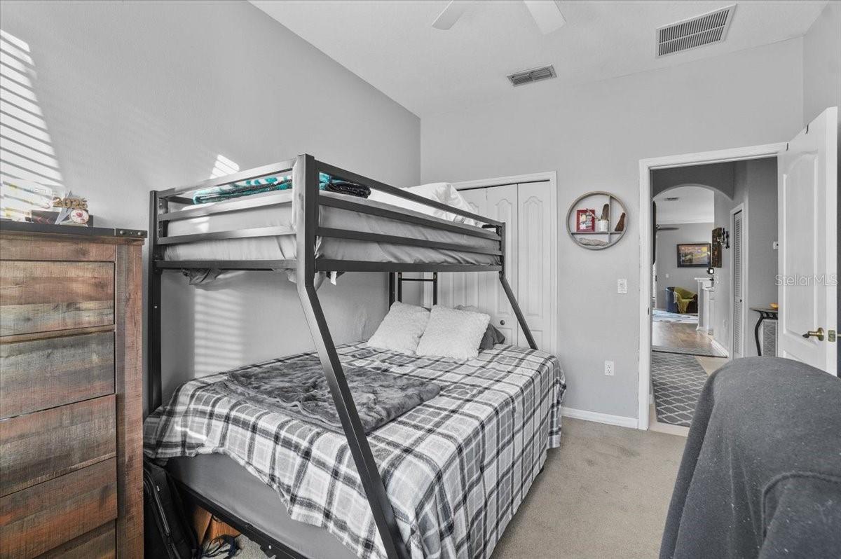 CHELSEA OAKS - Residential