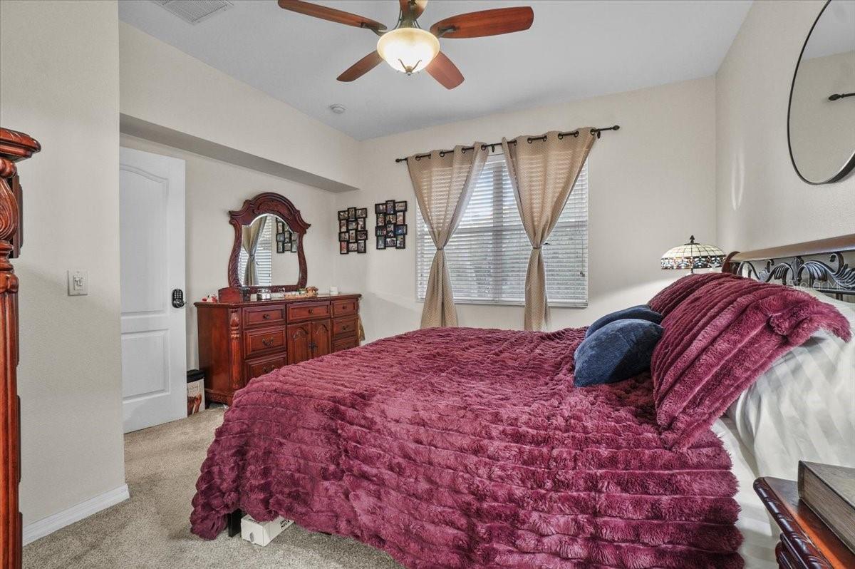 CHELSEA OAKS - Residential