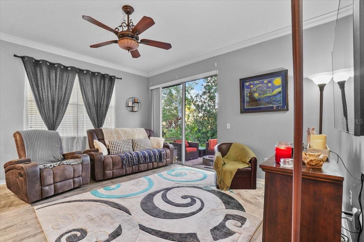 CHELSEA OAKS - Residential
