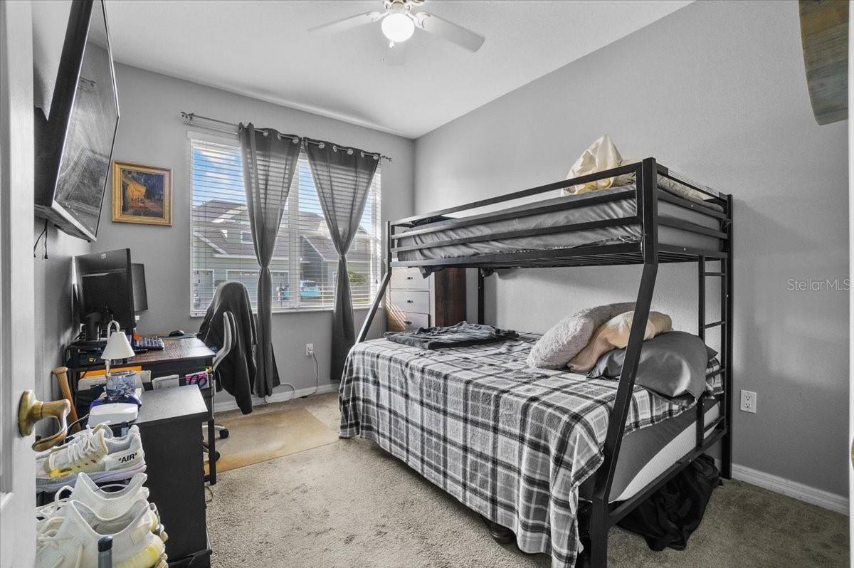 CHELSEA OAKS - Residential