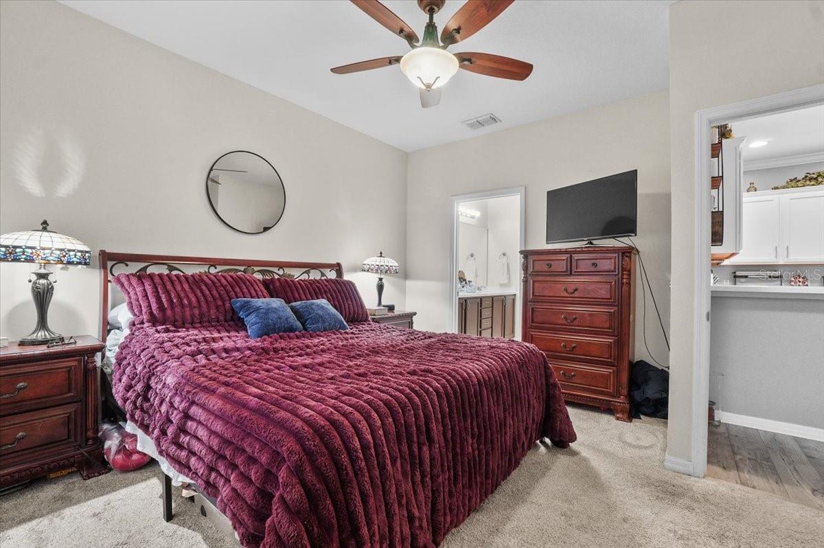 CHELSEA OAKS - Residential