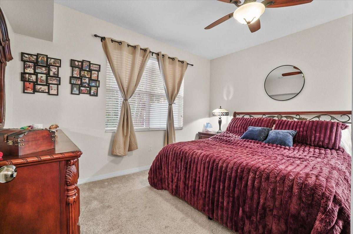 CHELSEA OAKS - Residential