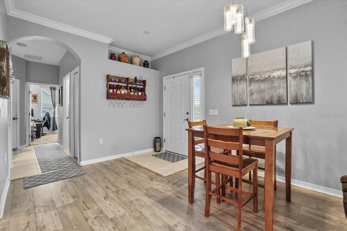 CHELSEA OAKS - Residential