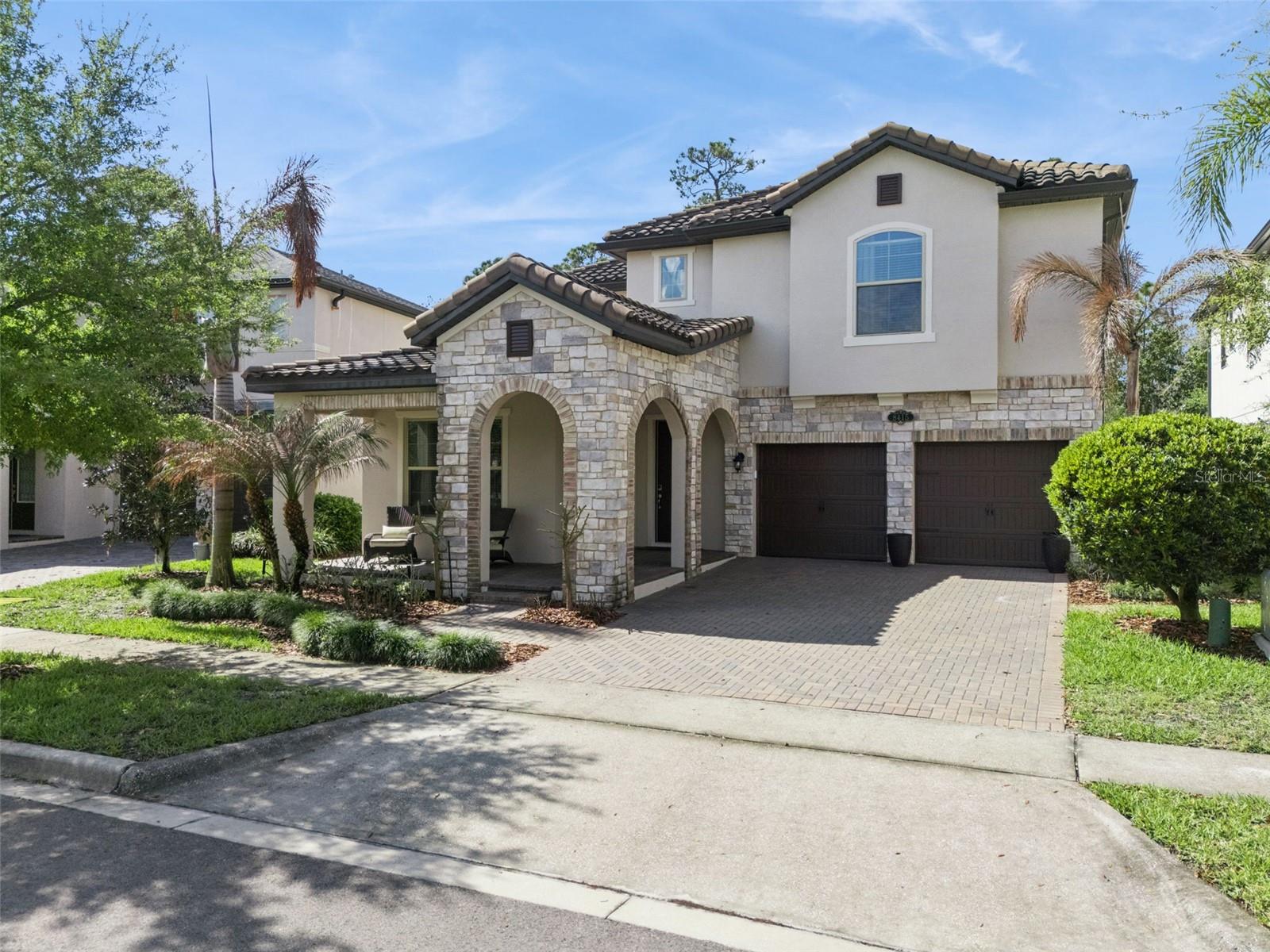 8415 VIVARO ISLE WAY