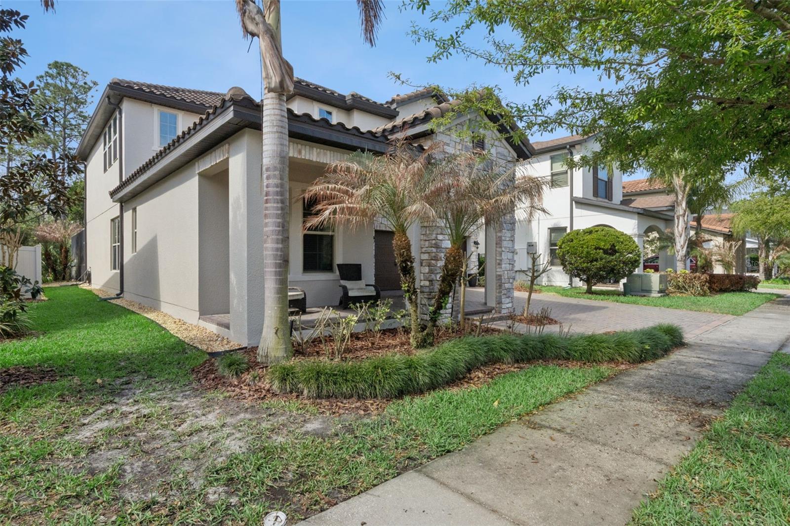 8415 VIVARO ISLE WAY