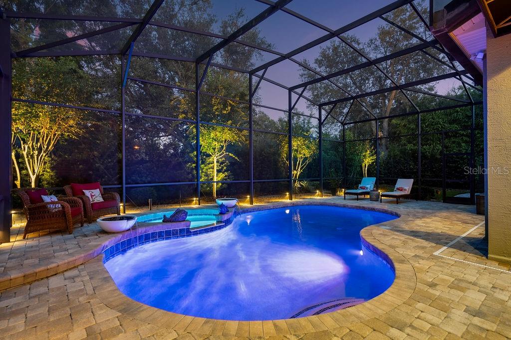 KENSINGTON PARK - Residential